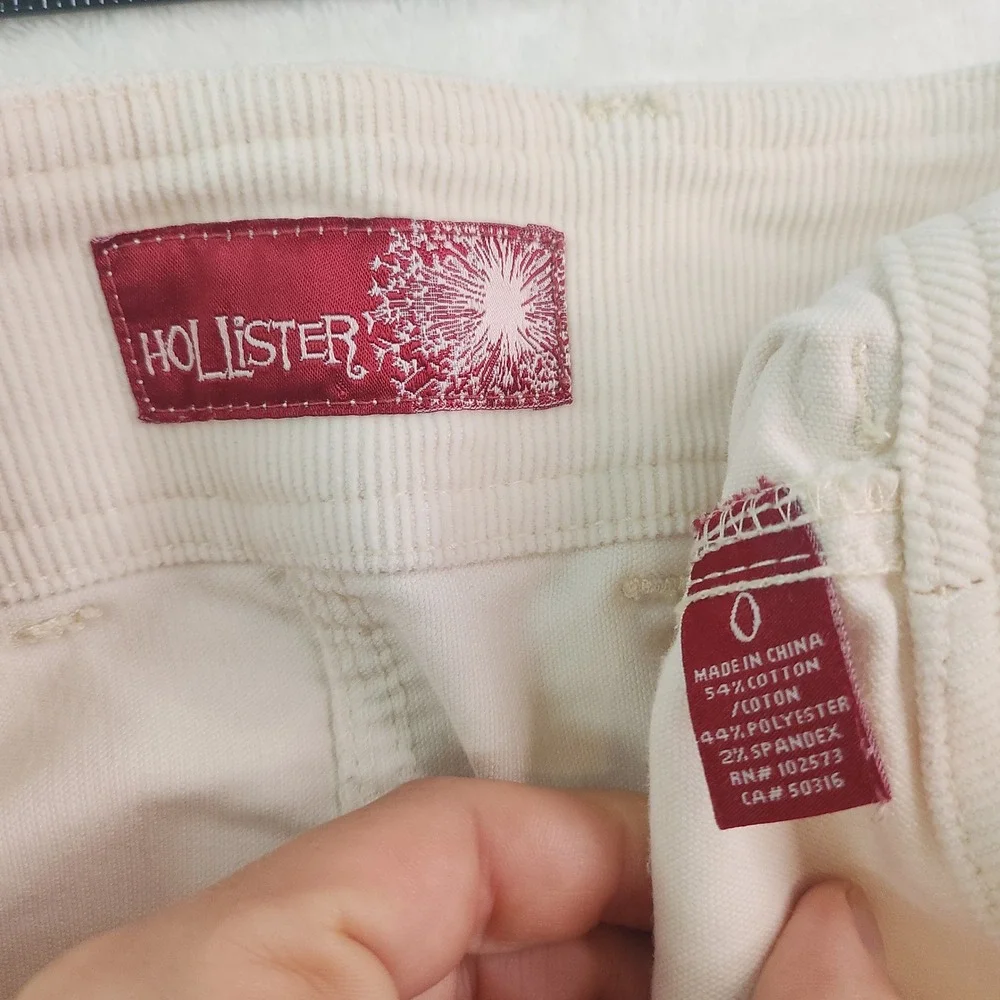 Vintage Y2K Hollister Cream Corduroy Micro Mini Skirt Size 0 W29 Ultra Low Rise